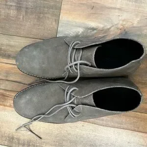 Express | Shoes | Express Gray Suede Chukka Boots With  display picture 2